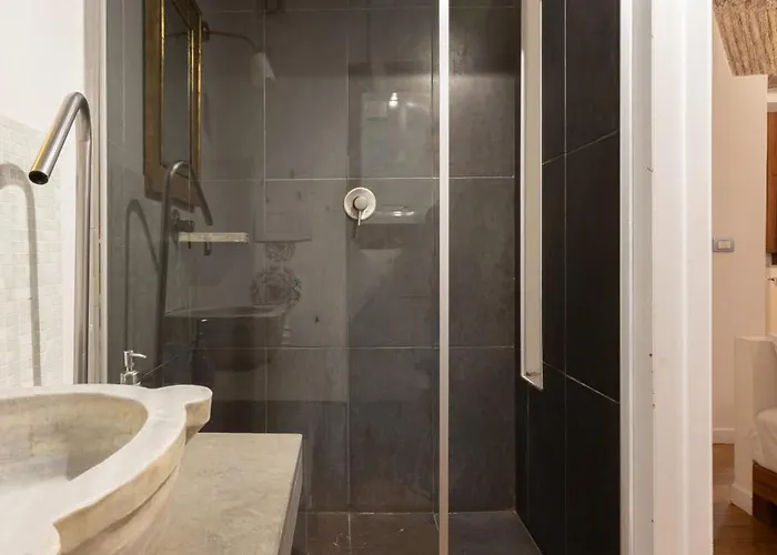 Labanca's Luxury Pantheon Rome