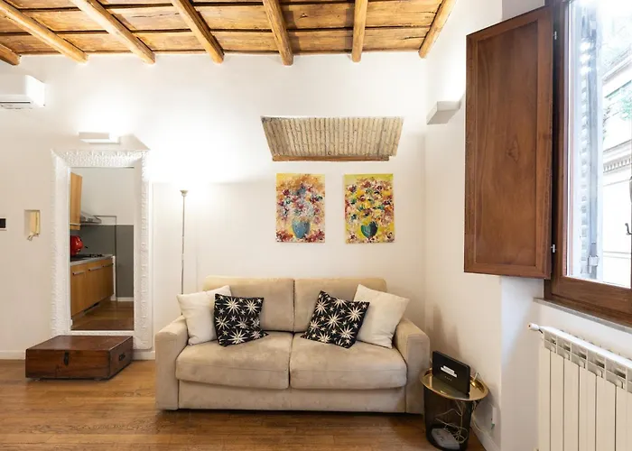 Labanca's Luxury Pantheon Holiday home